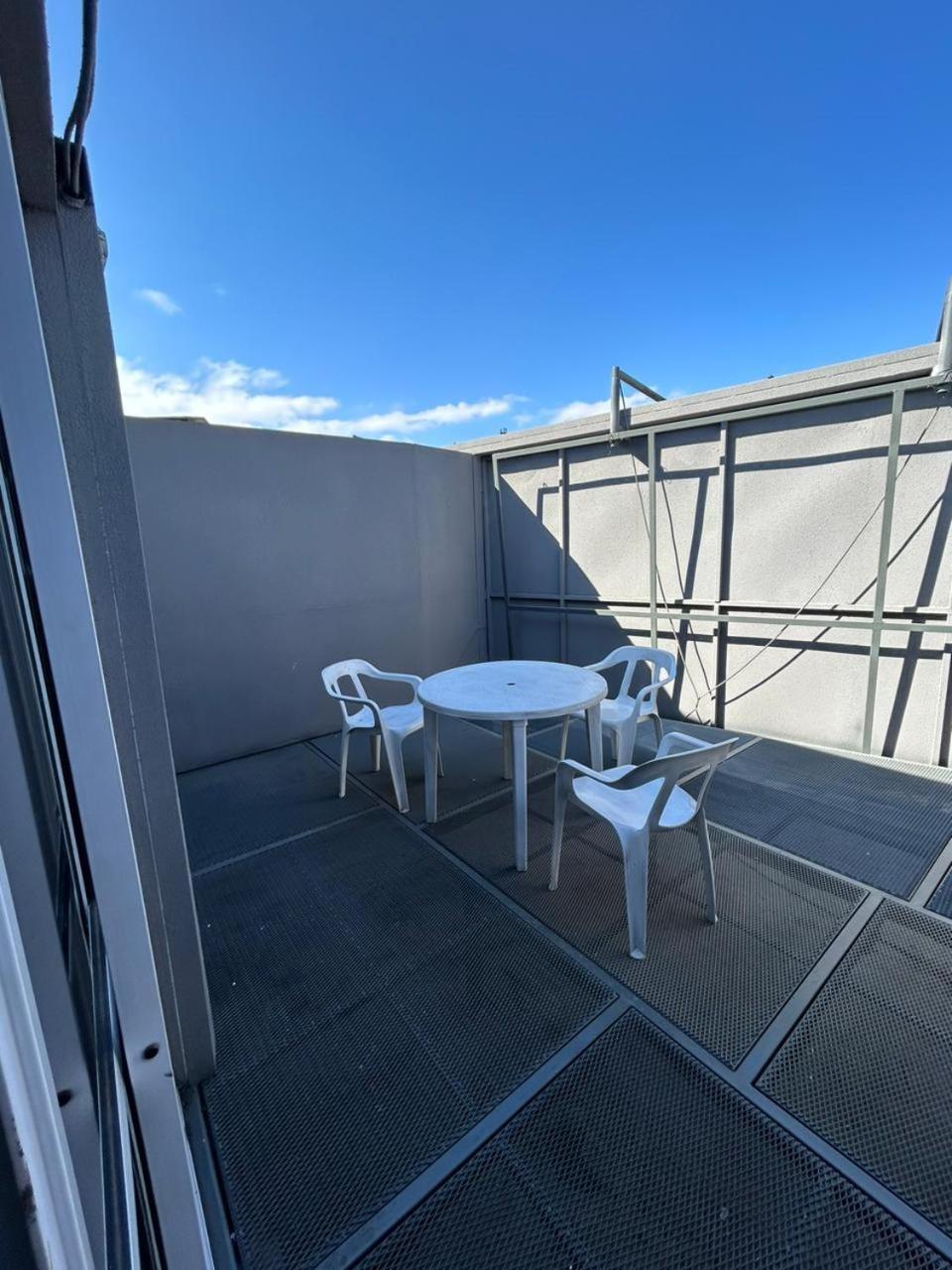 Apartamentos Centro سان سلفادور دي خوخوي الغرفة الصورة