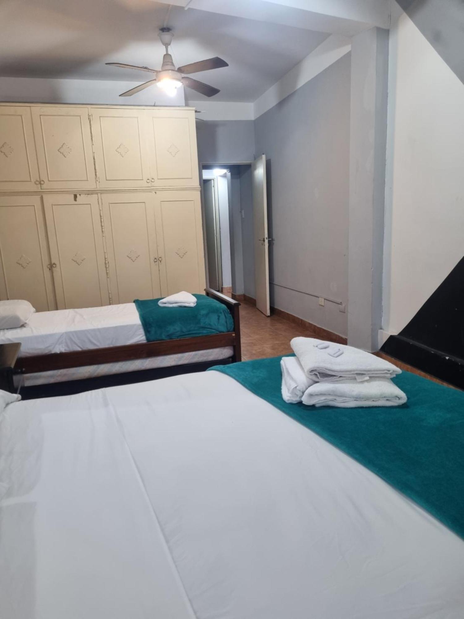 Apartamentos Centro سان سلفادور دي خوخوي الغرفة الصورة
